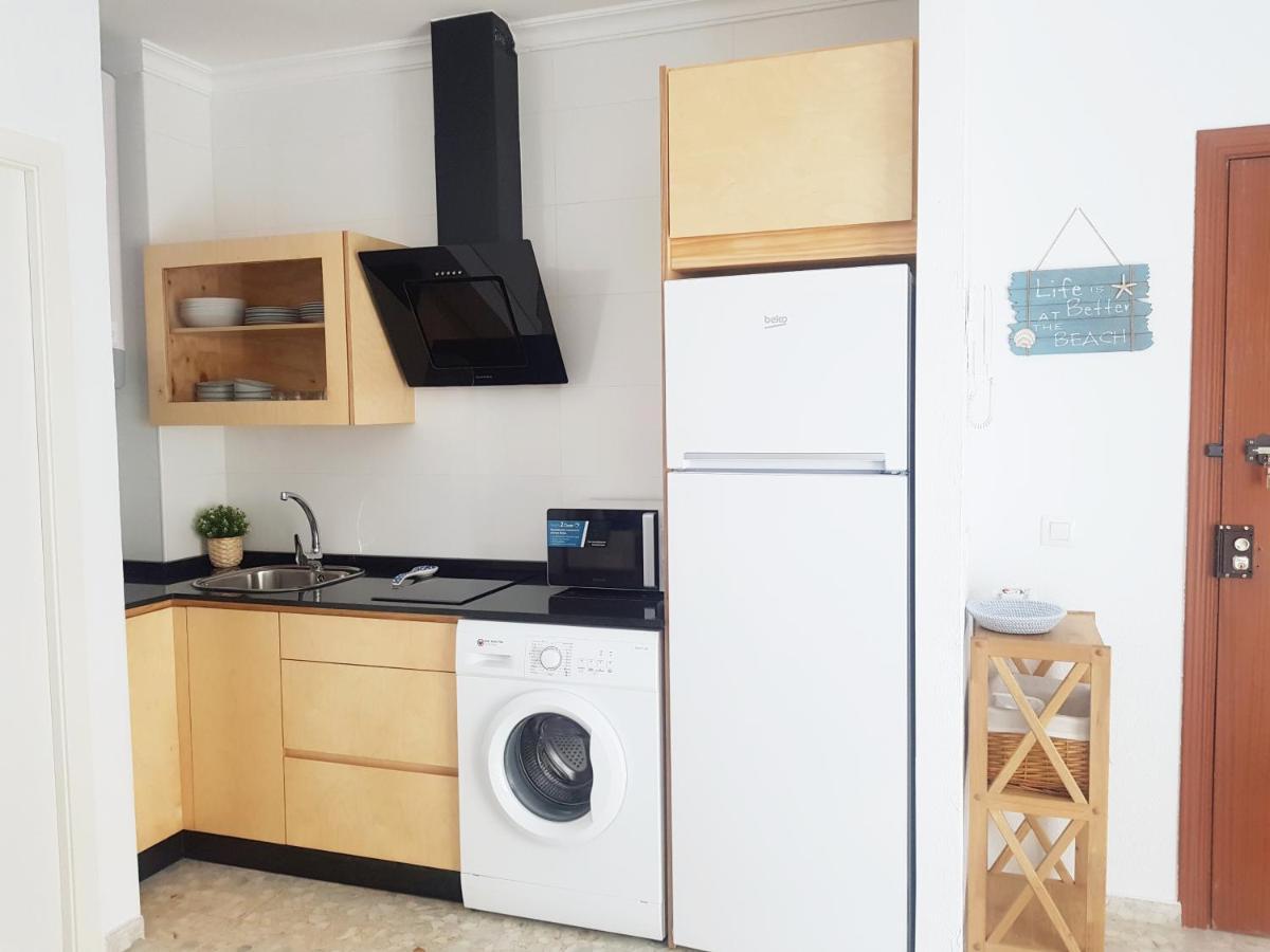 Apartamento Conil Playa & Centrico, Con Aire Acond Y Wifi -Solo Familias Y Parejas- Conil De La Frontera Luaran gambar