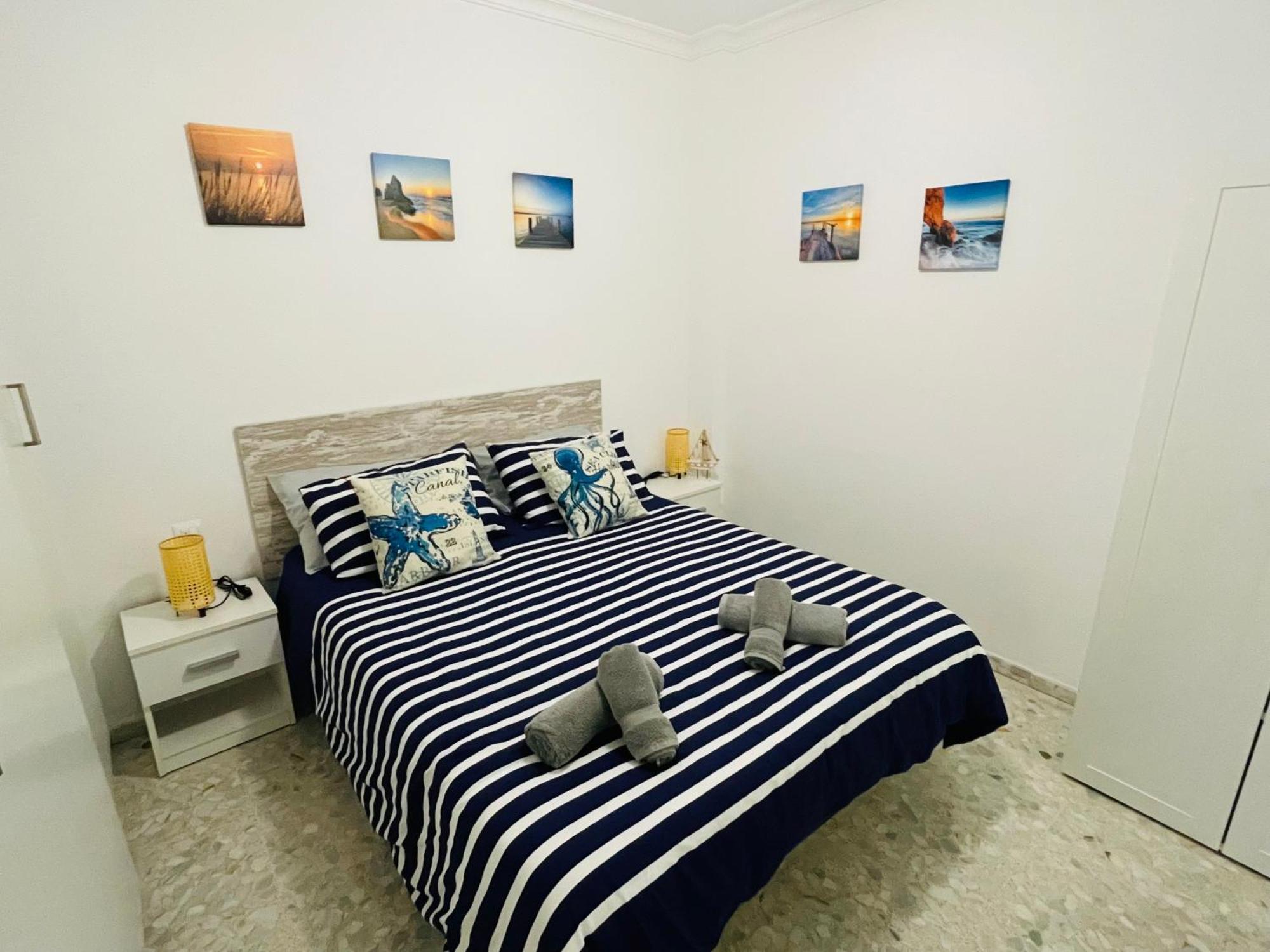 Apartamento Conil Playa & Centrico, Con Aire Acond Y Wifi -Solo Familias Y Parejas- Conil De La Frontera Luaran gambar